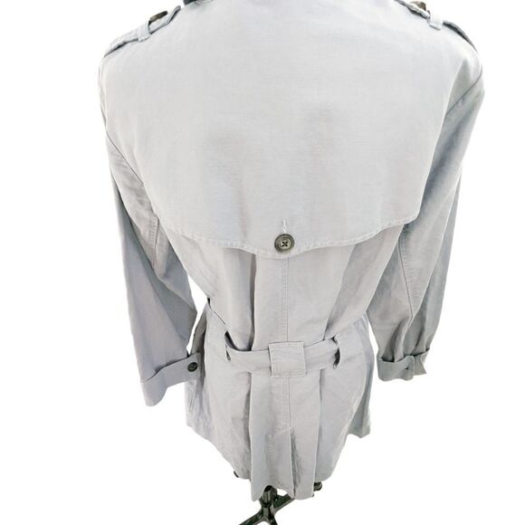 cabi linen & cotton trench style coat in periwinkle, lilac medium - Picture 9 of 16